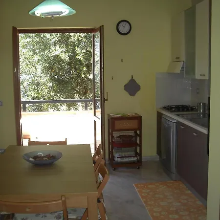 Mit Garten, Terrasse Und Grill Holiday home Pisciotta